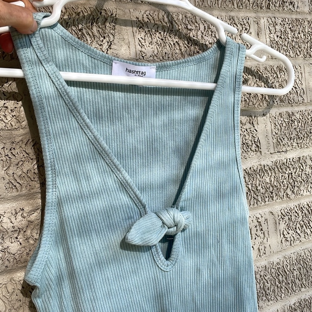 Sea foam blue ribbed tank keyhole with bow size S hashtag EUC very soft